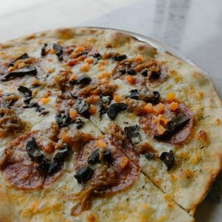 O Romeo, Romeo Pizza