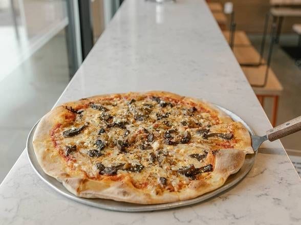 Spicy Portobello Pizza.